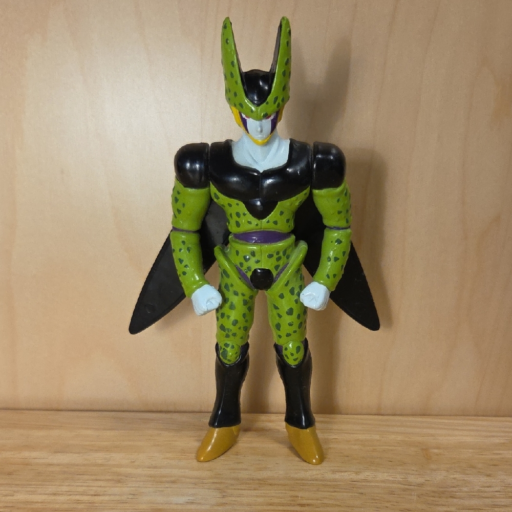 CELL (Series 3) 1999 Action Figure - Dragonball Z: The Saga Continues